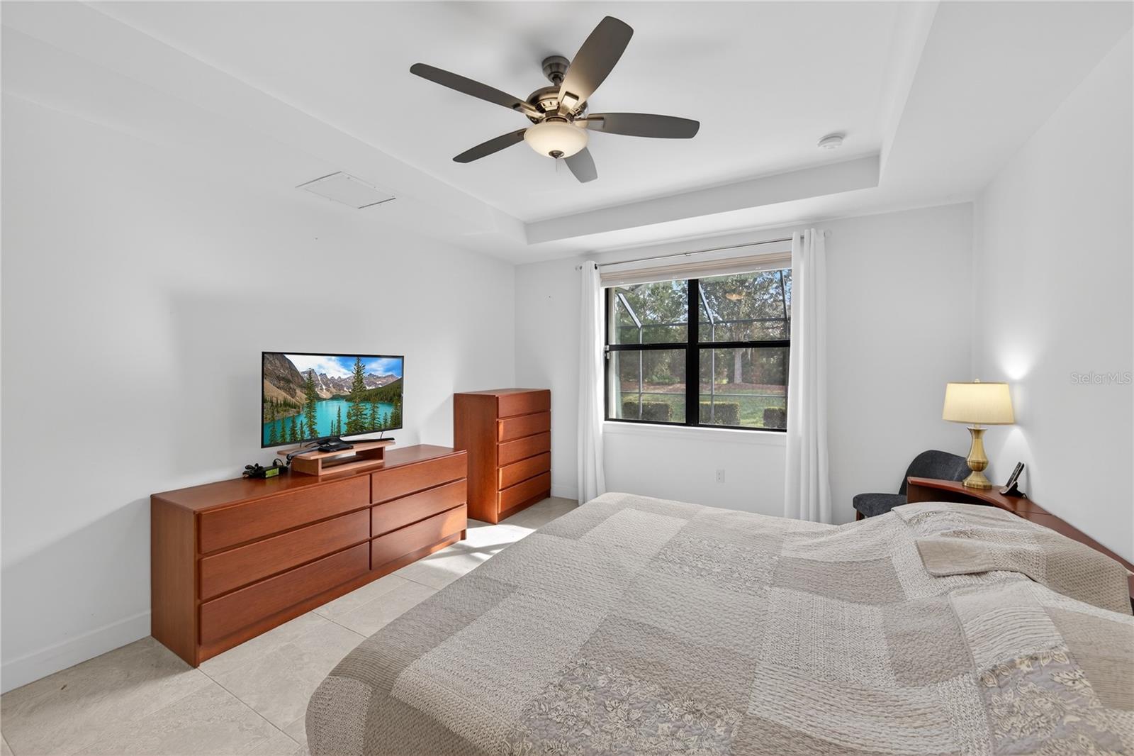 Image 21 of 93 For 17114 Seaford Way