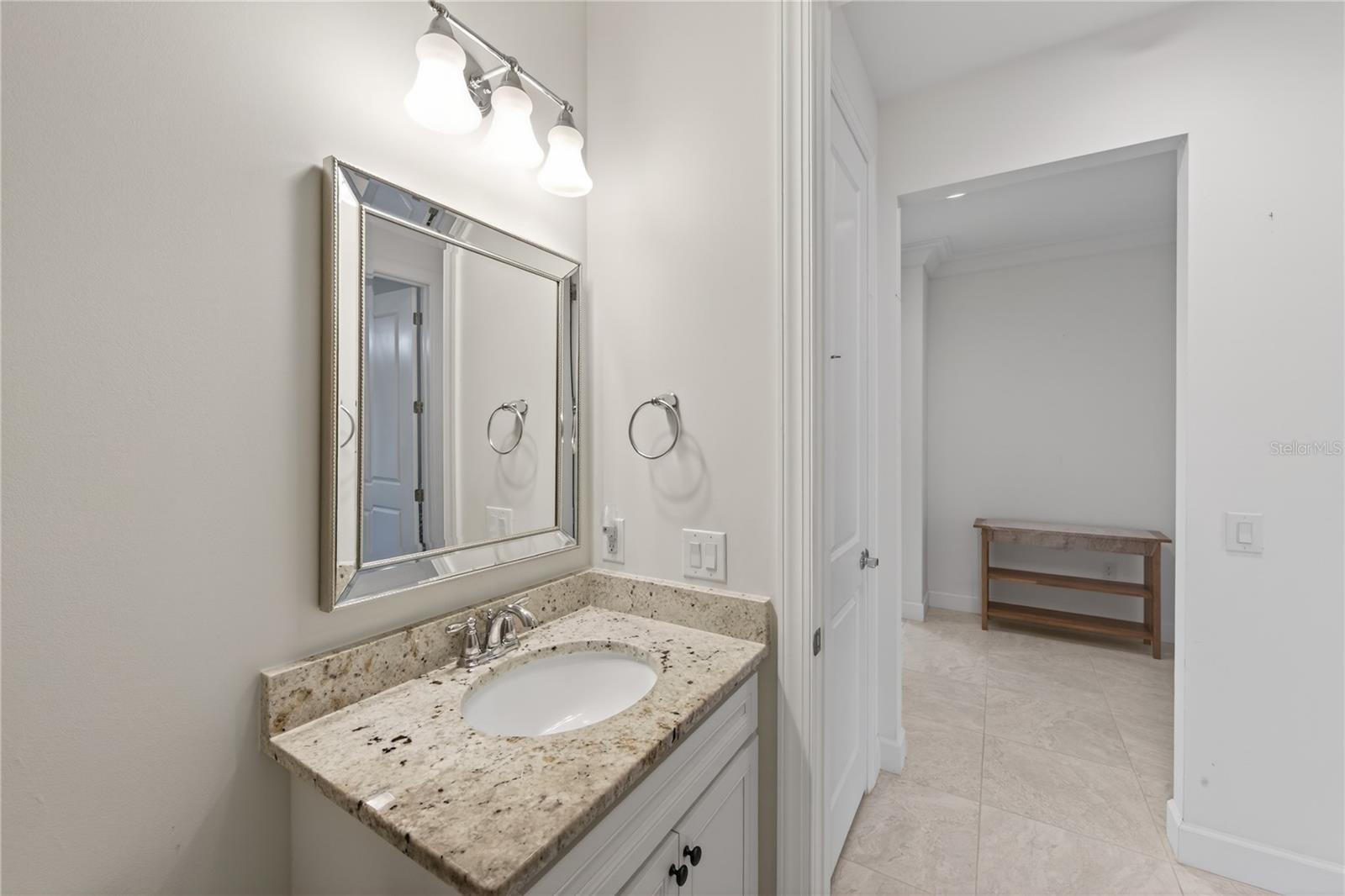 Image 30 of 93 For 17114 Seaford Way