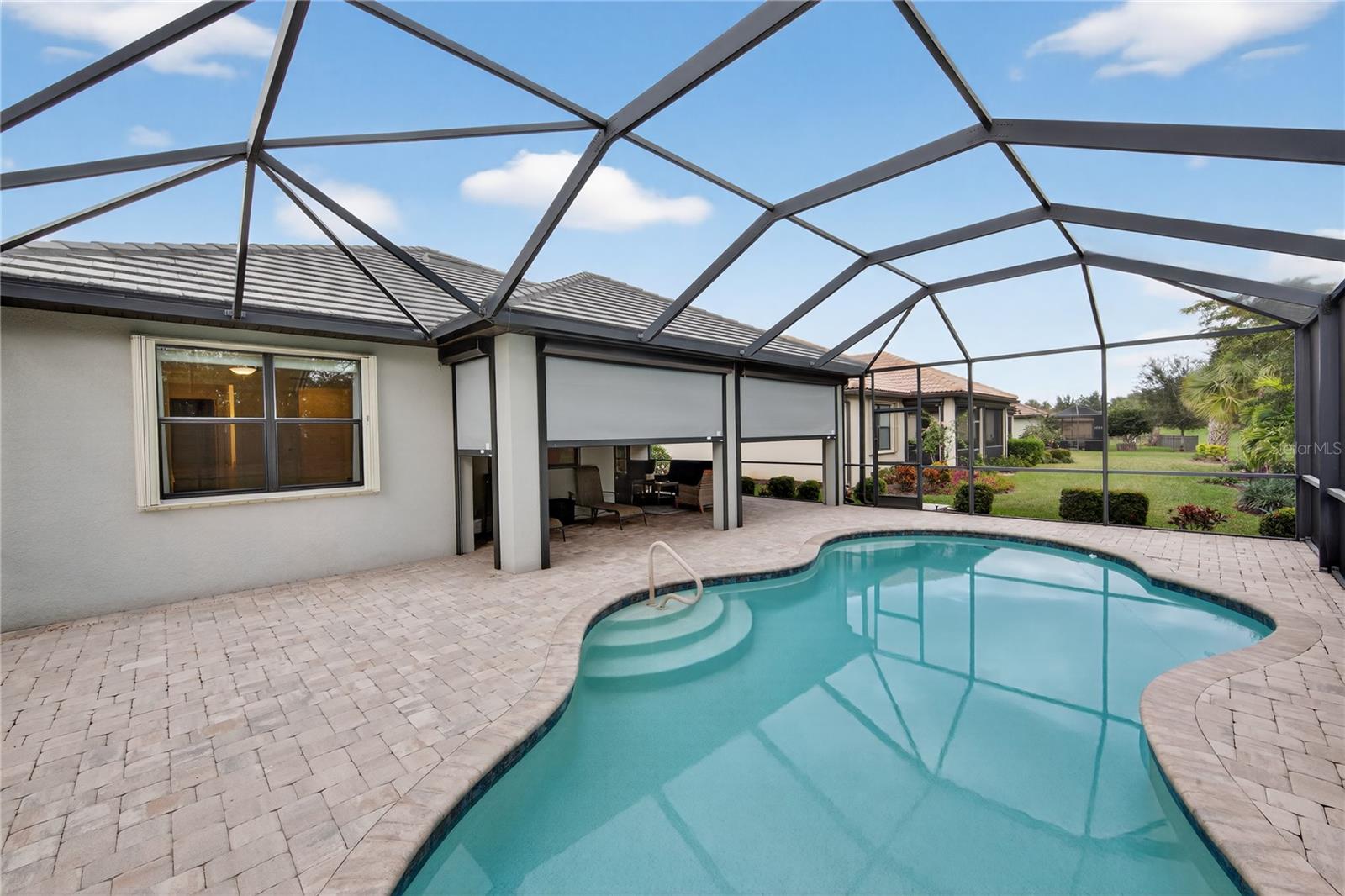 Image 42 of 93 For 17114 Seaford Way