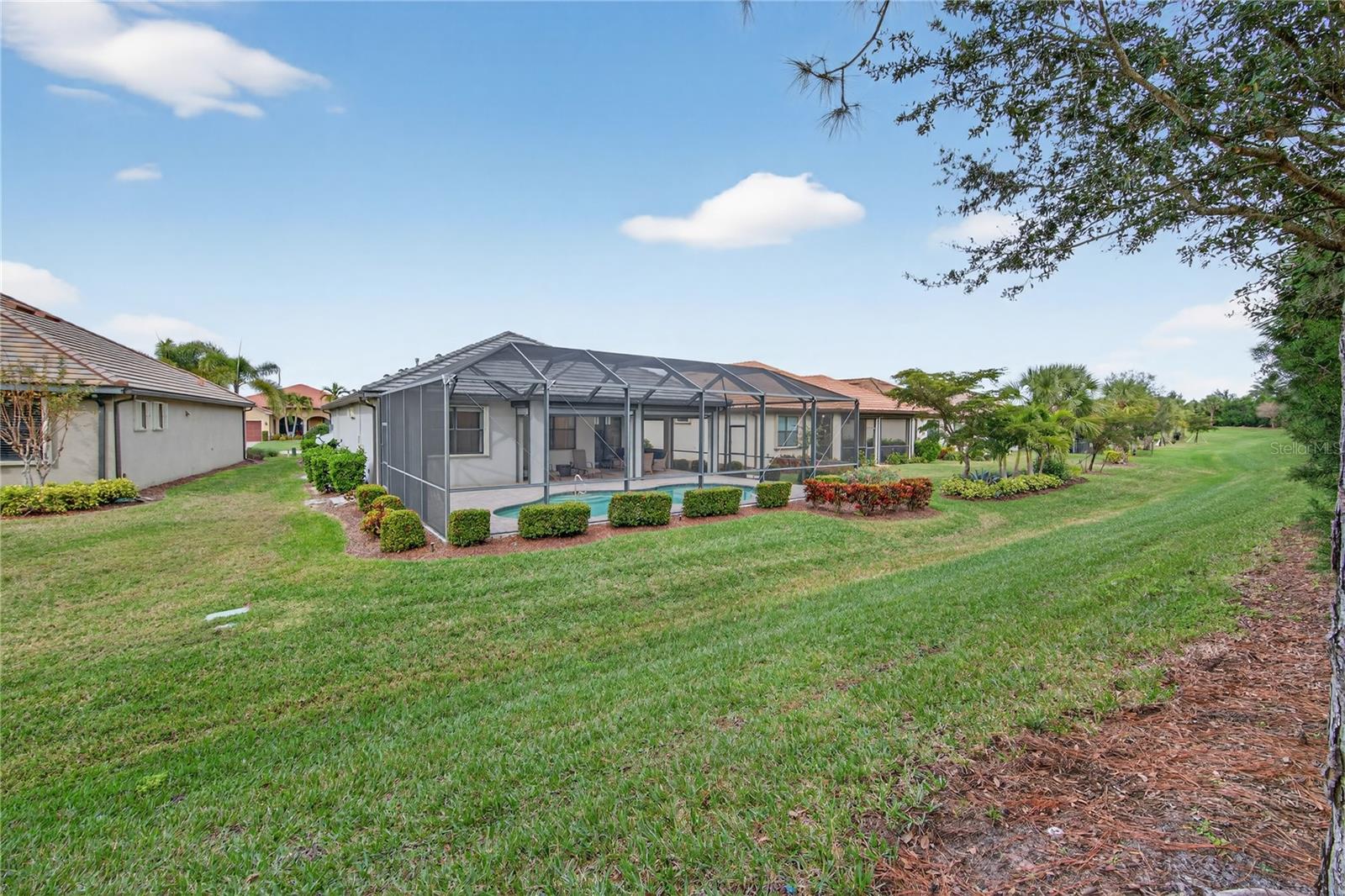 Image 45 of 93 For 17114 Seaford Way