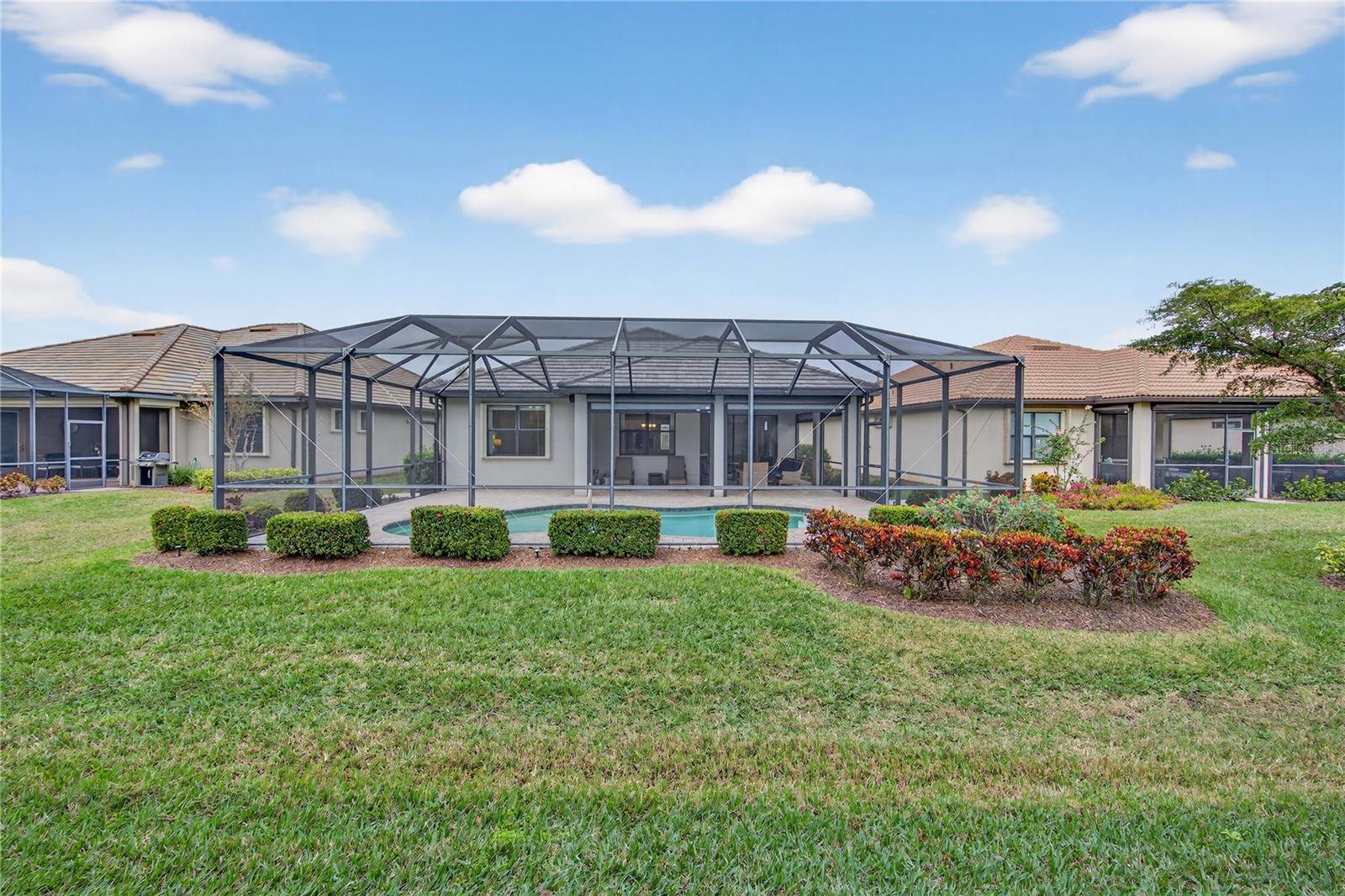 Image 46 of 93 For 17114 Seaford Way