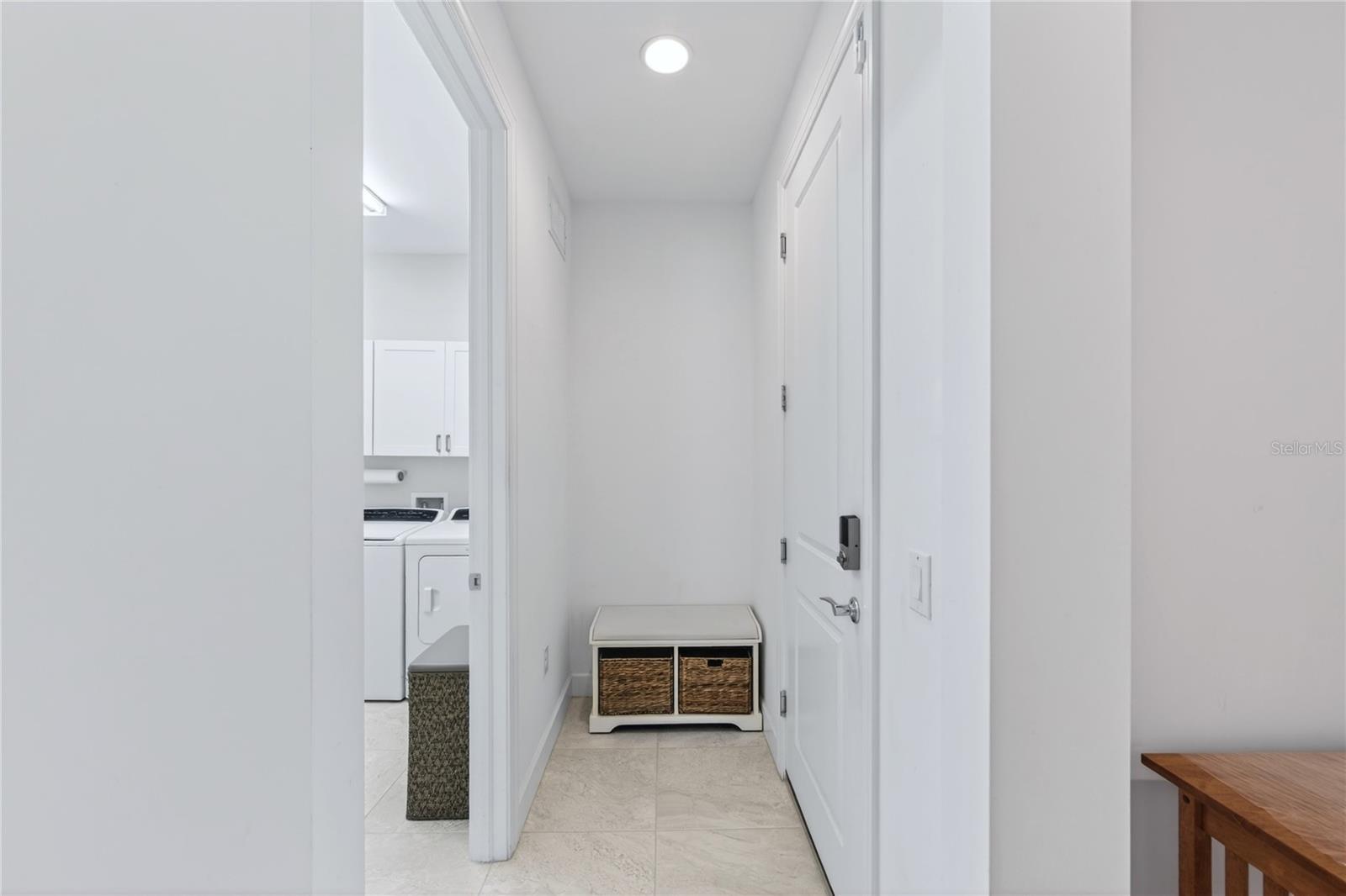 Image 5 of 93 For 17114 Seaford Way