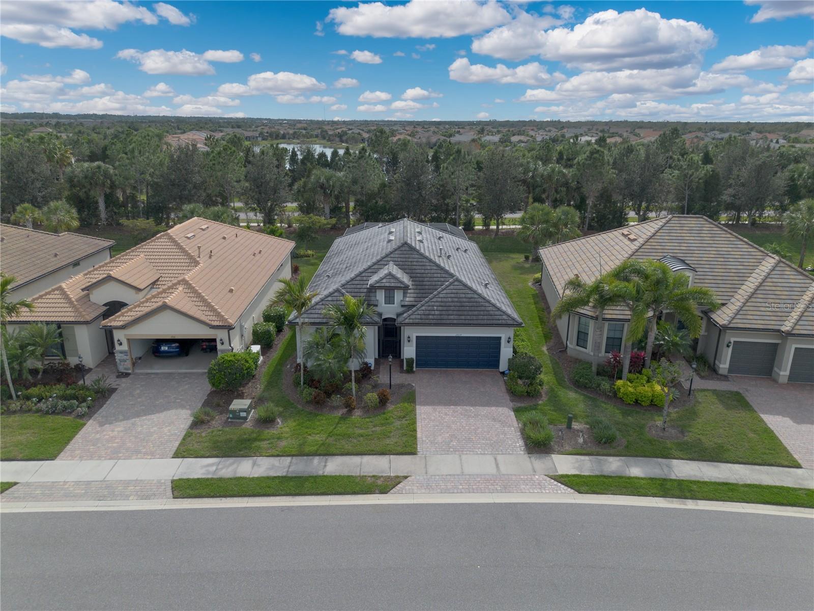 Image 50 of 93 For 17114 Seaford Way