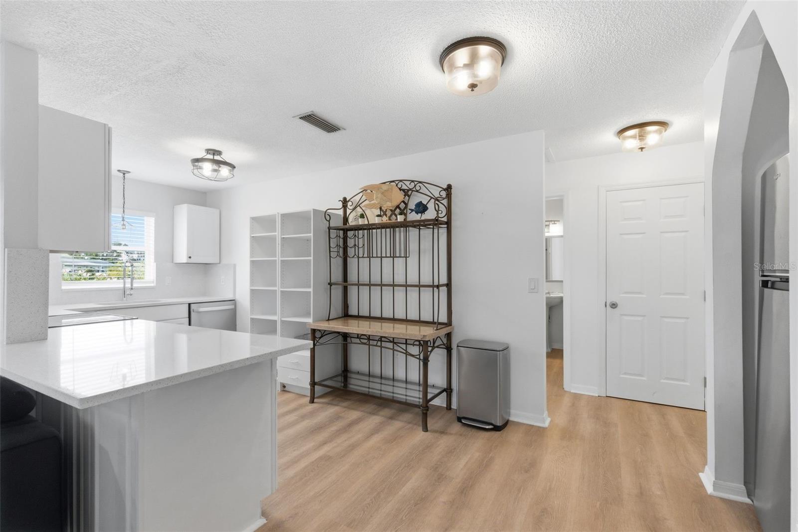 Image 34 of 49 For 2227 Montclair Drive