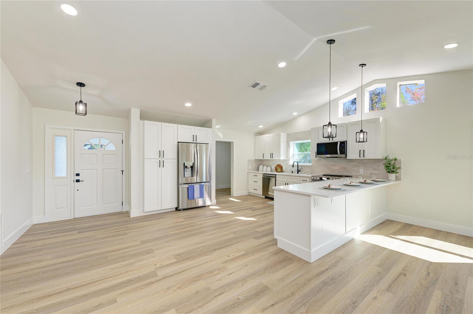 Image 15 of 59 For 6738 Avenue D