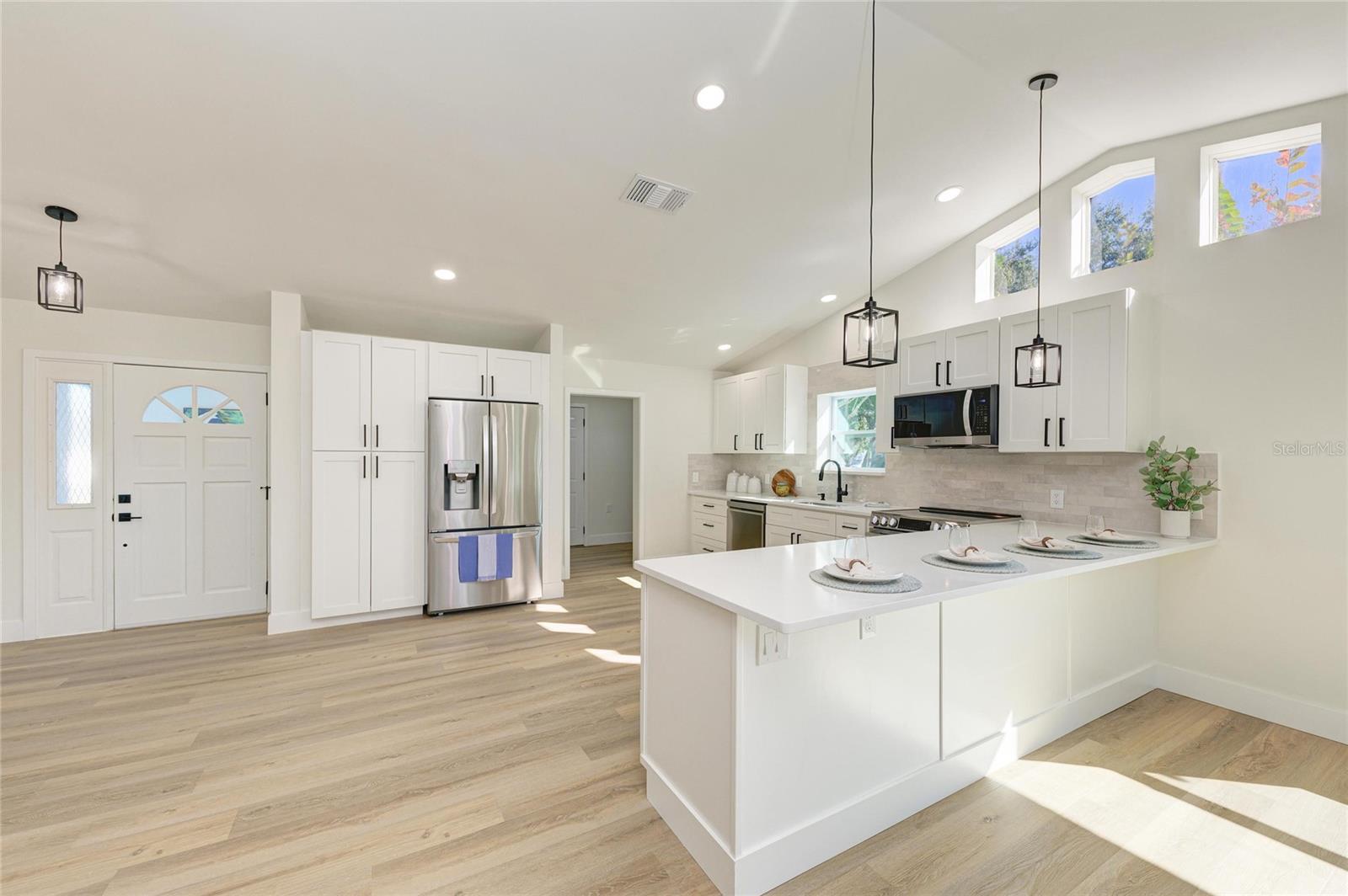 Image 16 of 59 For 6738 Avenue D