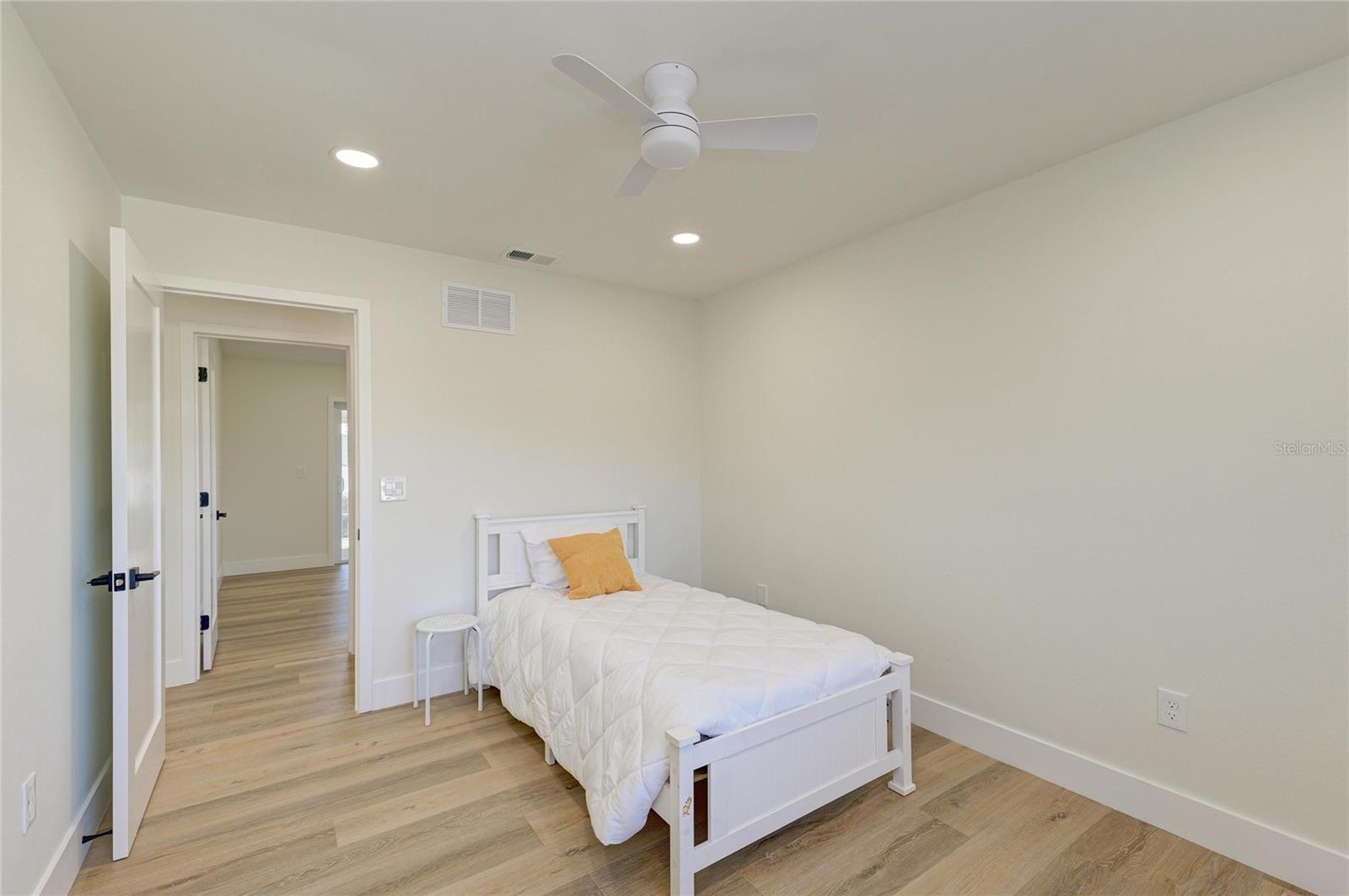 Image 40 of 59 For 6738 Avenue D