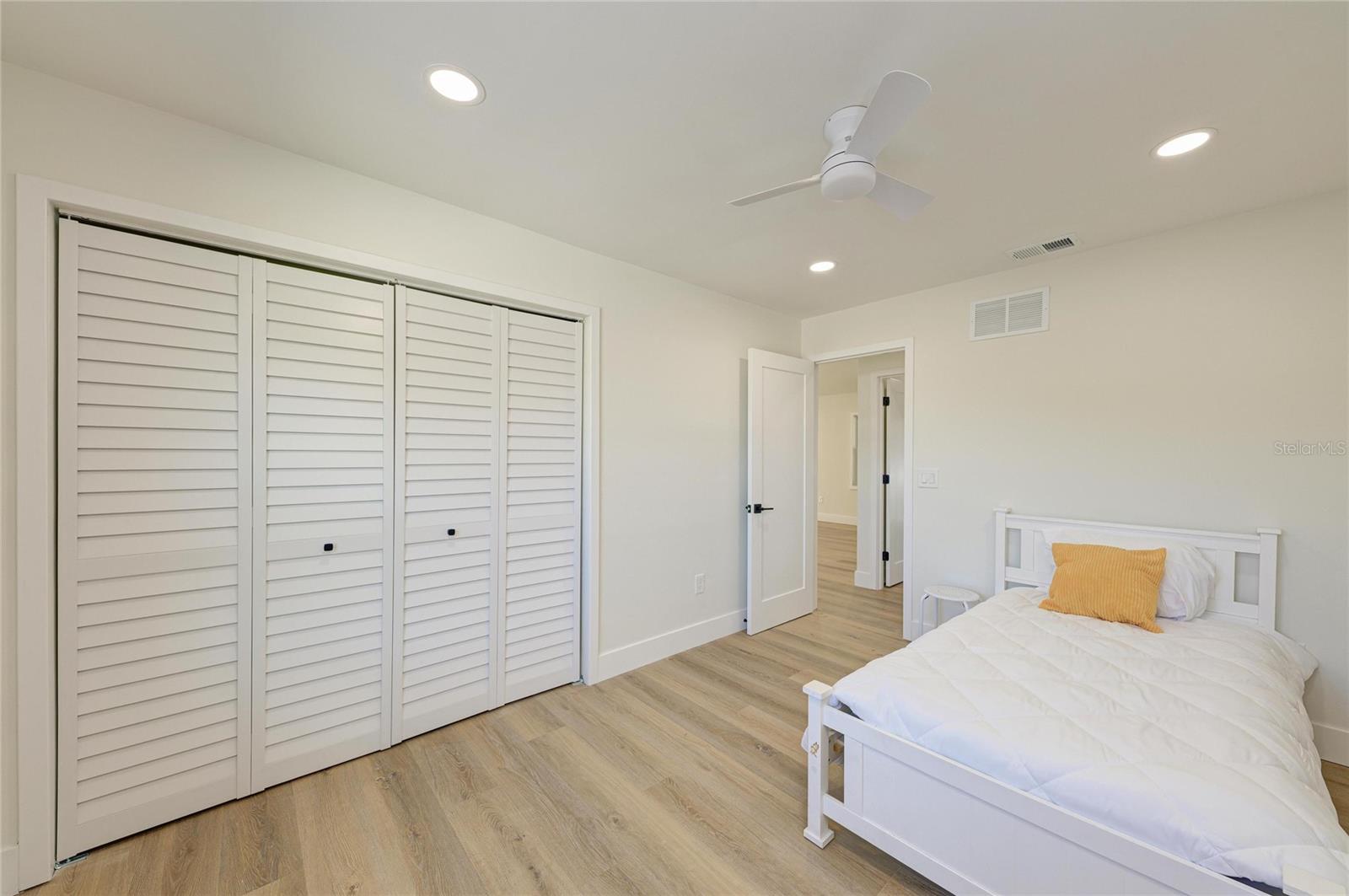 Image 41 of 59 For 6738 Avenue D