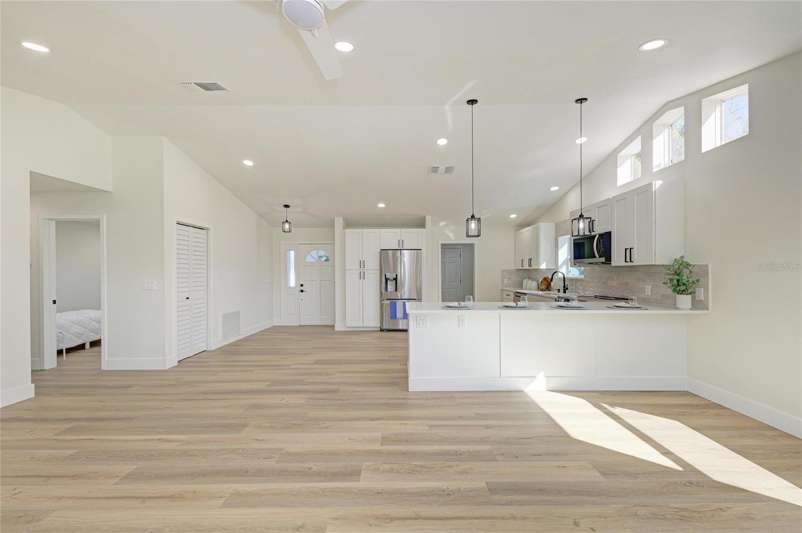 Image 8 of 59 For 6738 Avenue D