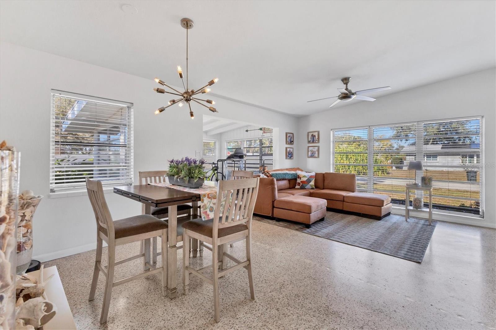 Image 12 of 36 For 340 Glen Oak Road