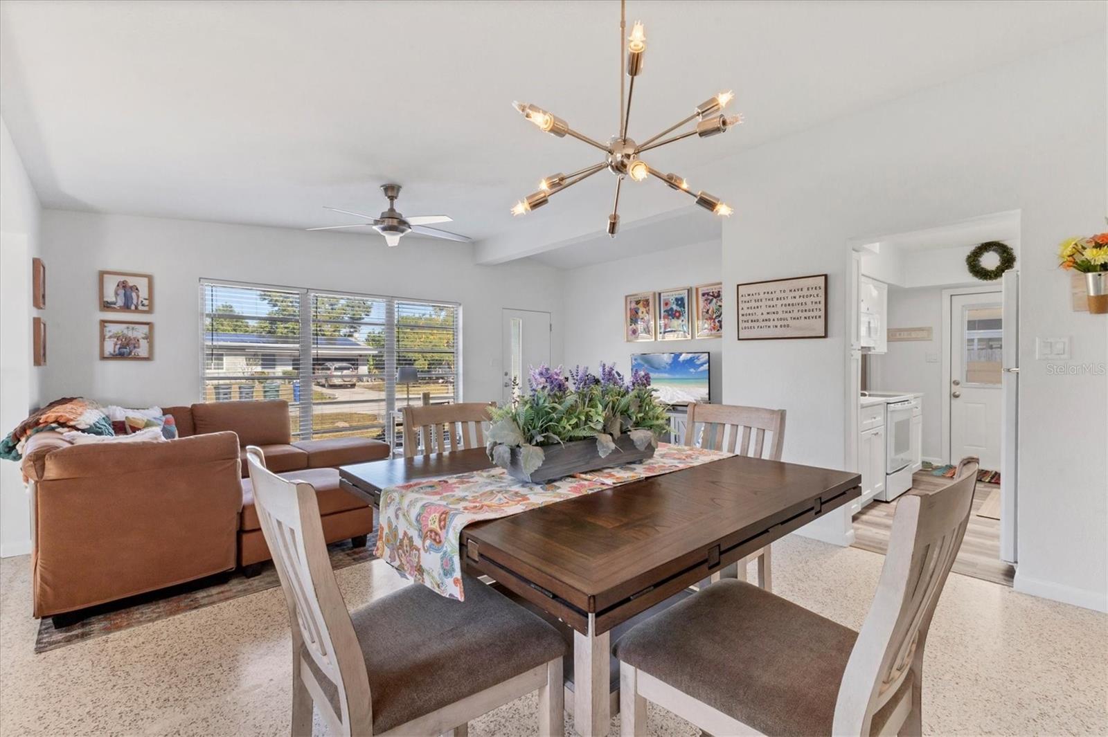 Image 13 of 36 For 340 Glen Oak Road