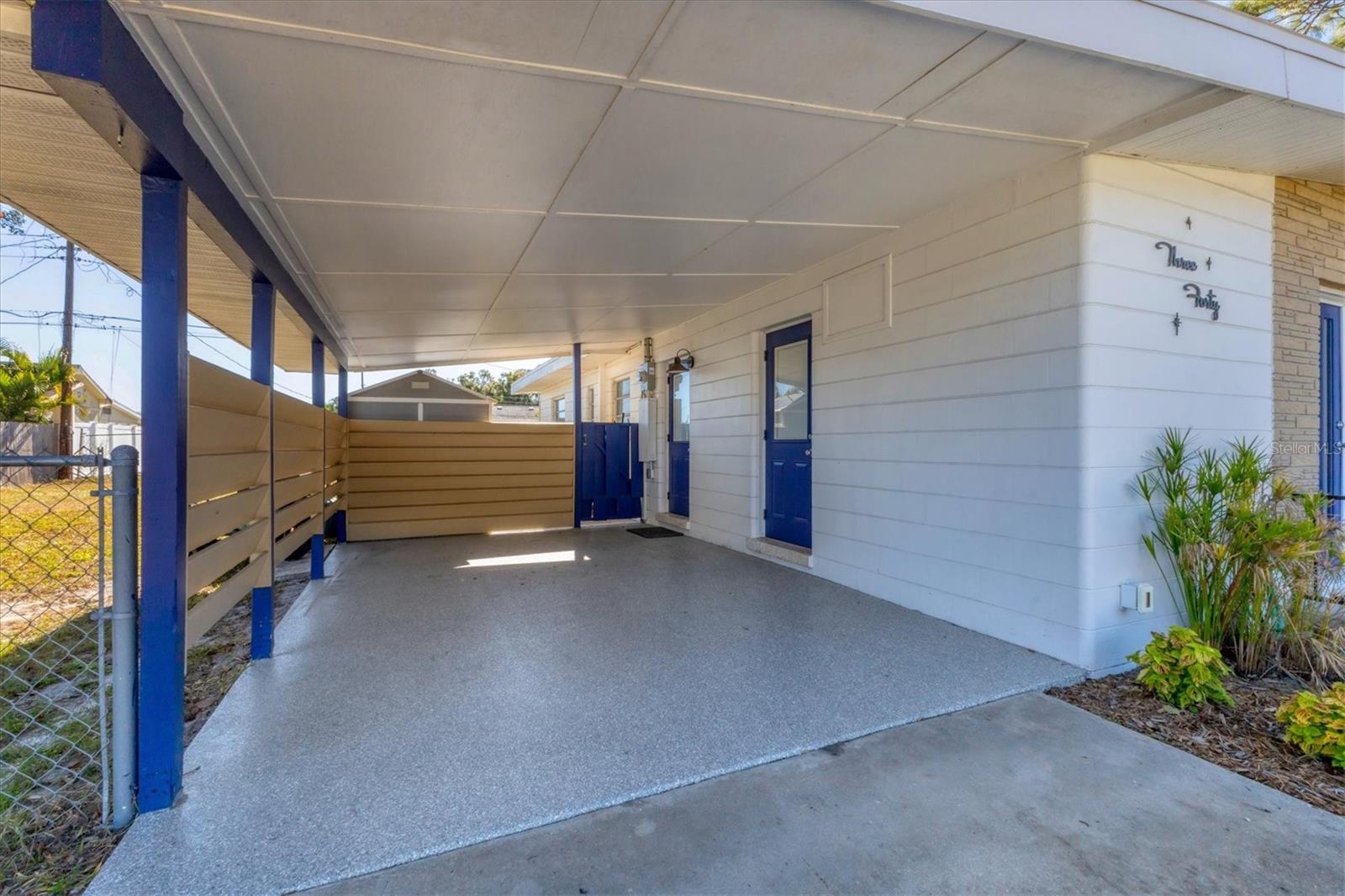 Image 4 of 36 For 340 Glen Oak Road