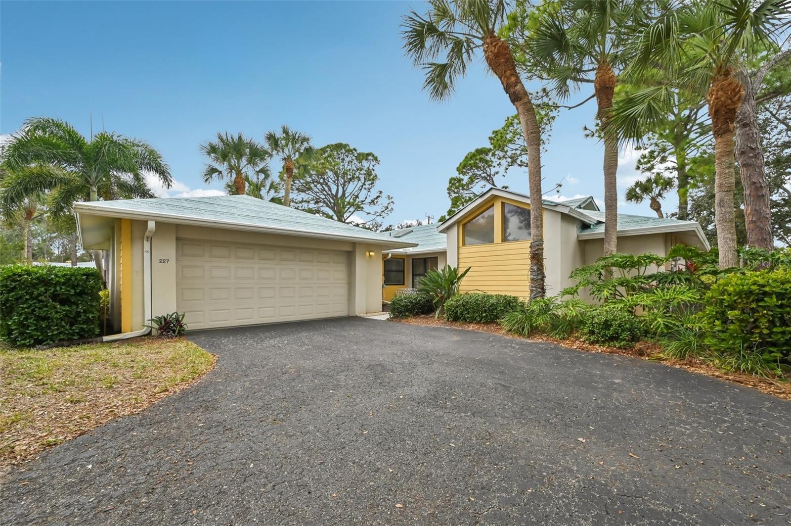 Details for 227 Southampton Drive 289, VENICE, FL 34293