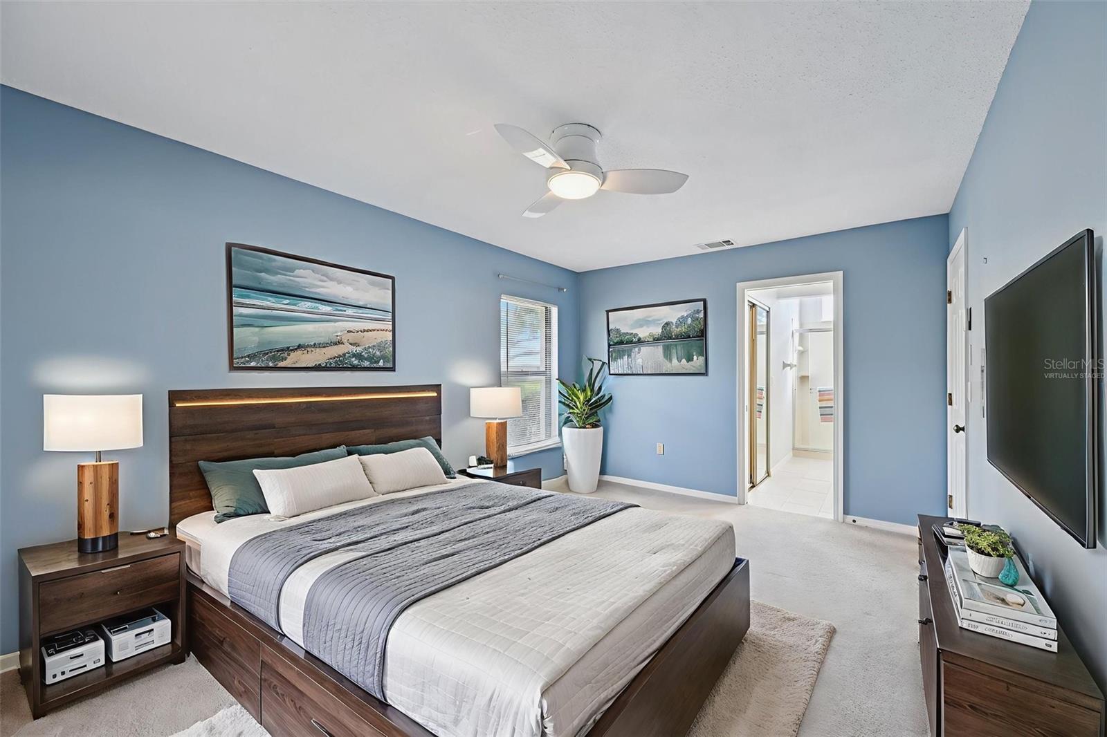 Image 21 of 41 For 227 Southampton Drive 289