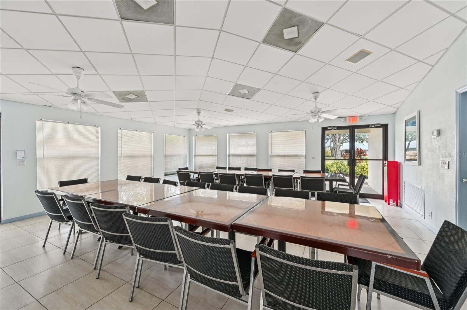 Image 37 of 41 For 227 Southampton Drive 289