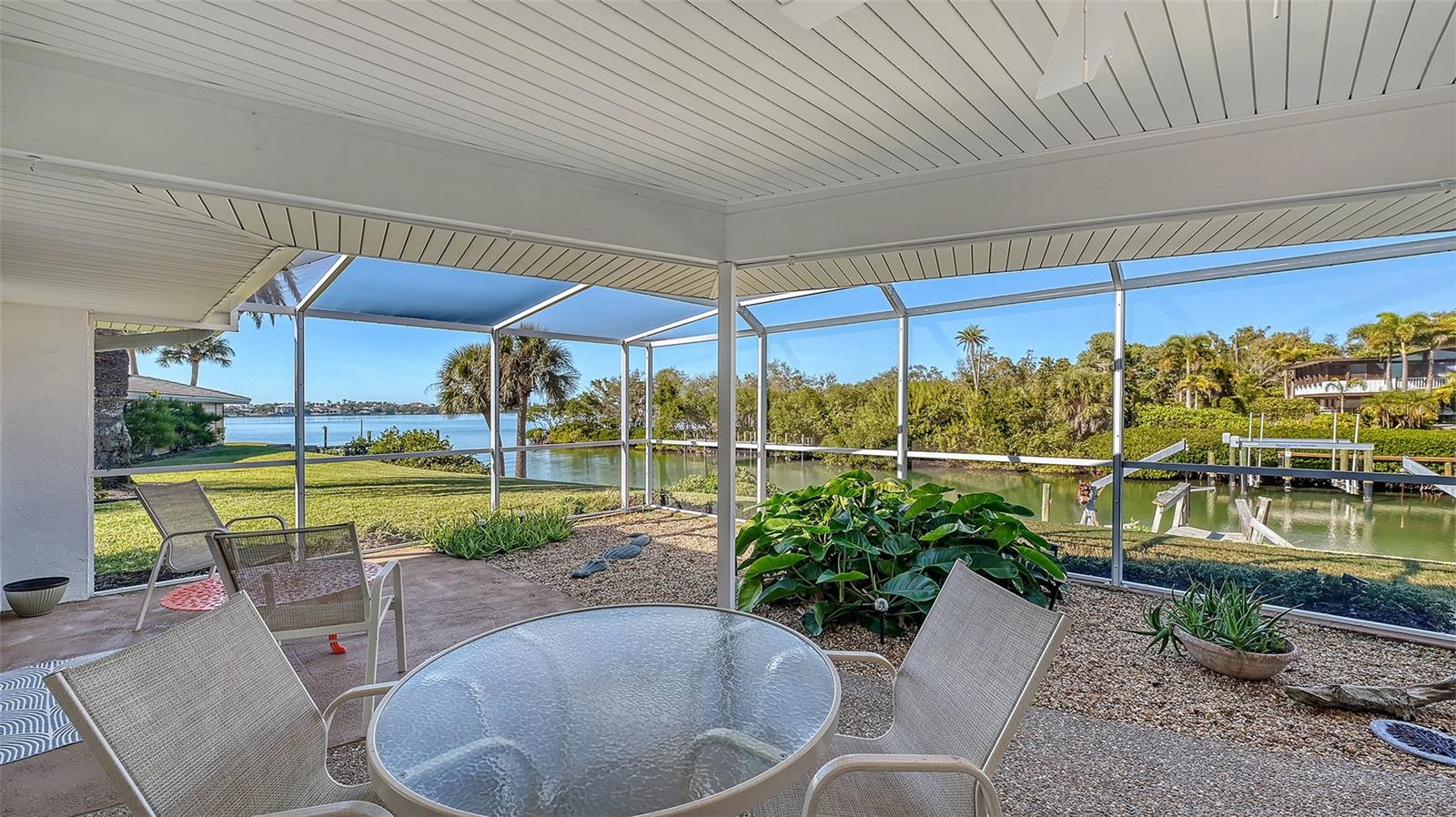 Image 12 of 53 For 475 Picasso Drive