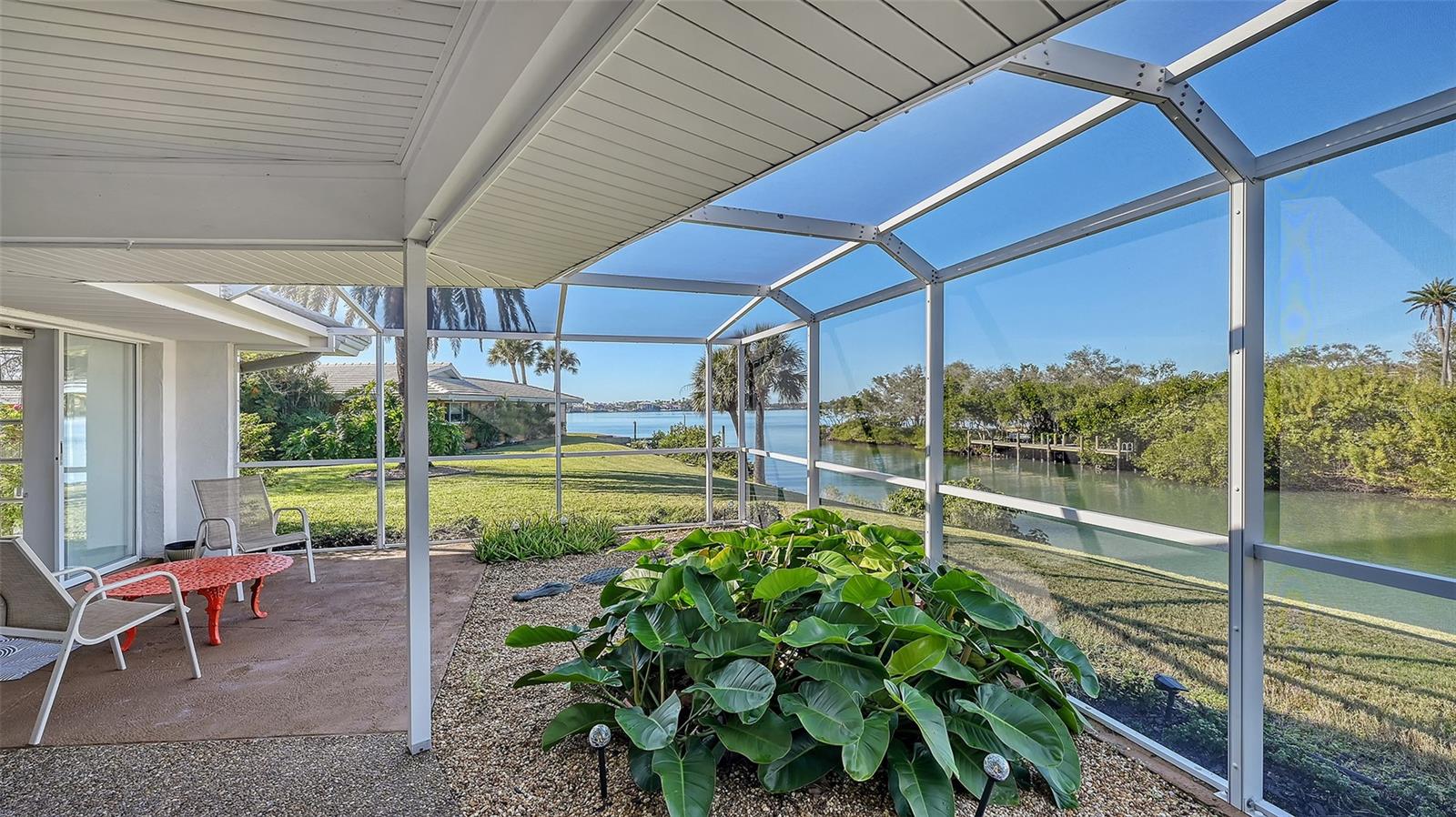 Image 14 of 53 For 475 Picasso Drive