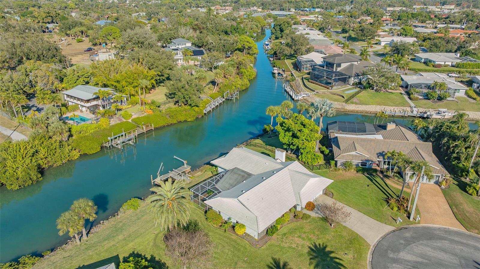 Image 52 of 53 For 475 Picasso Drive