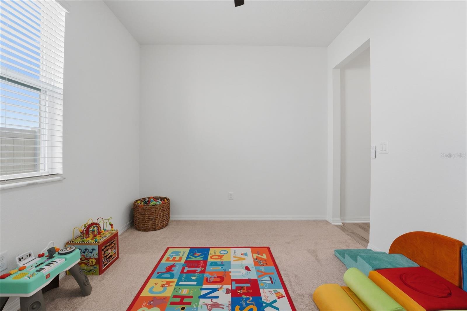 Image 19 of 42 For 3010 Marine Grass Drive