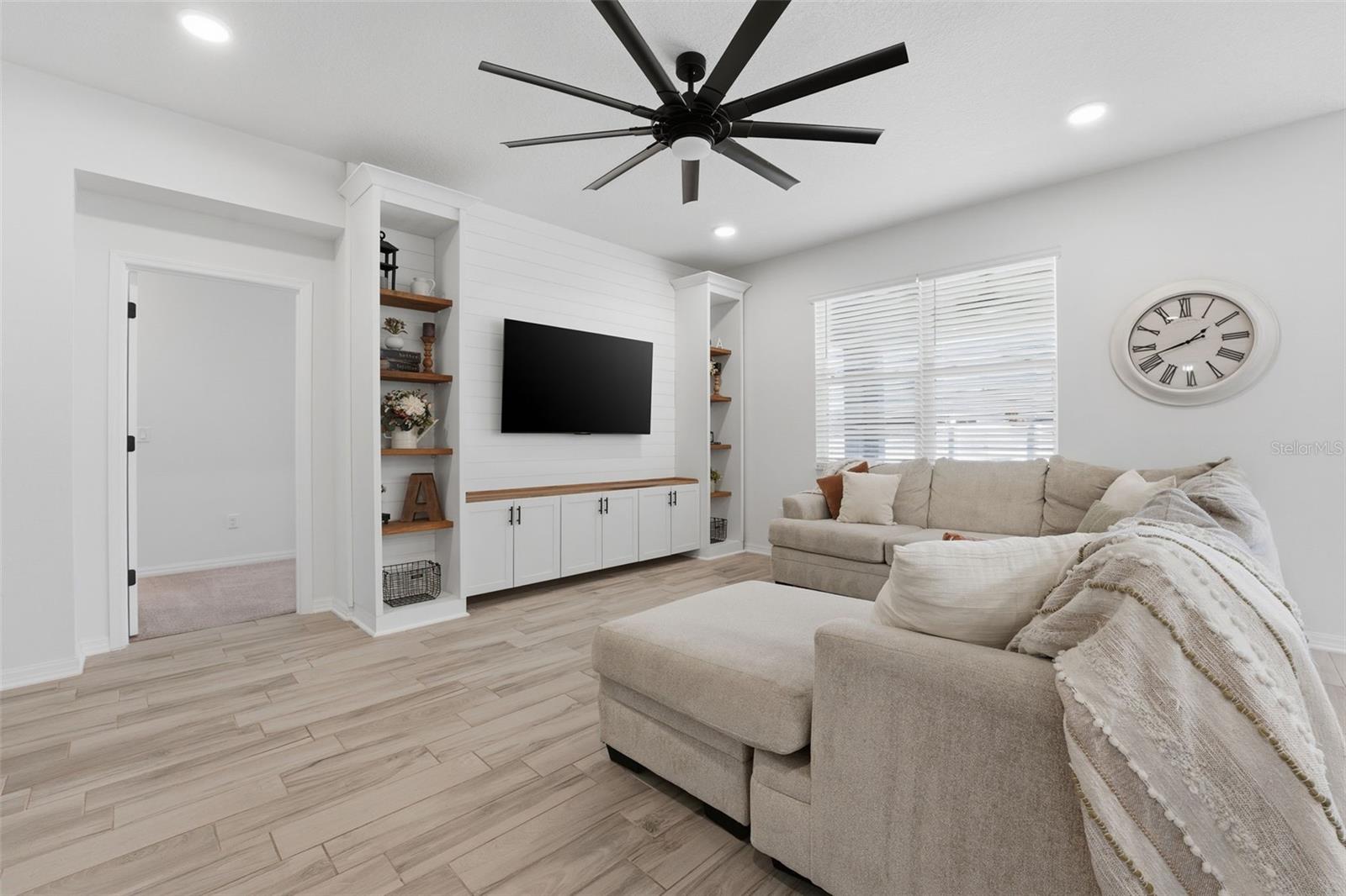 Image 29 of 42 For 3010 Marine Grass Drive