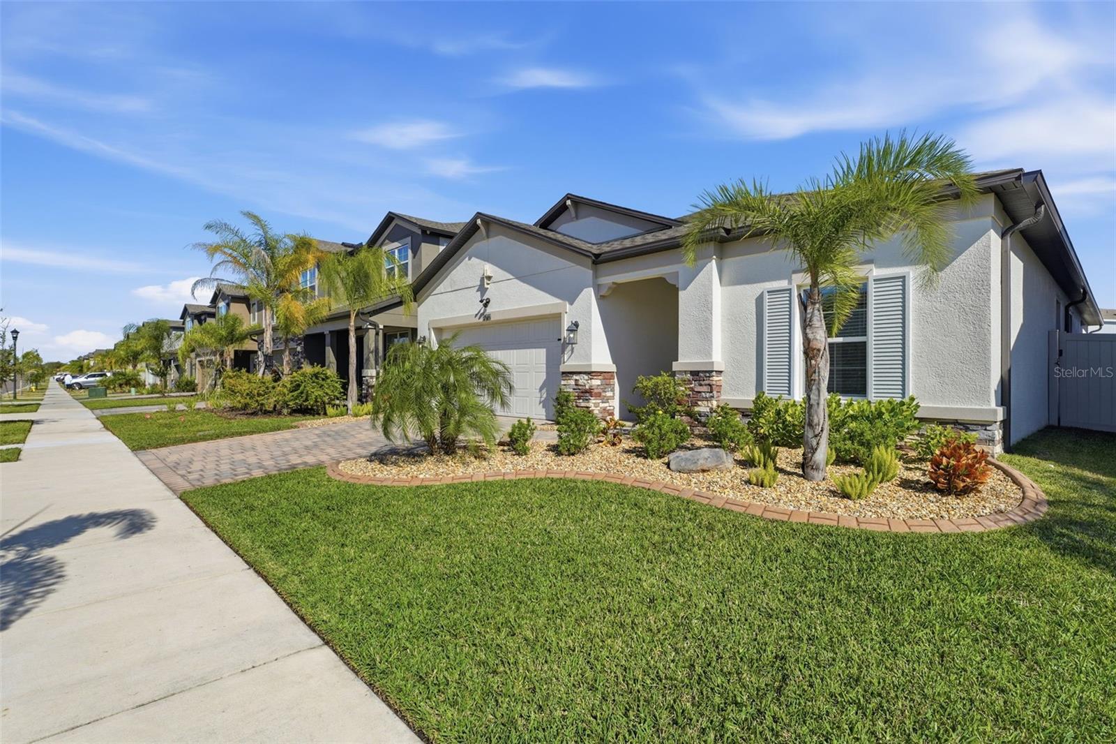 Image 3 of 42 For 3010 Marine Grass Drive