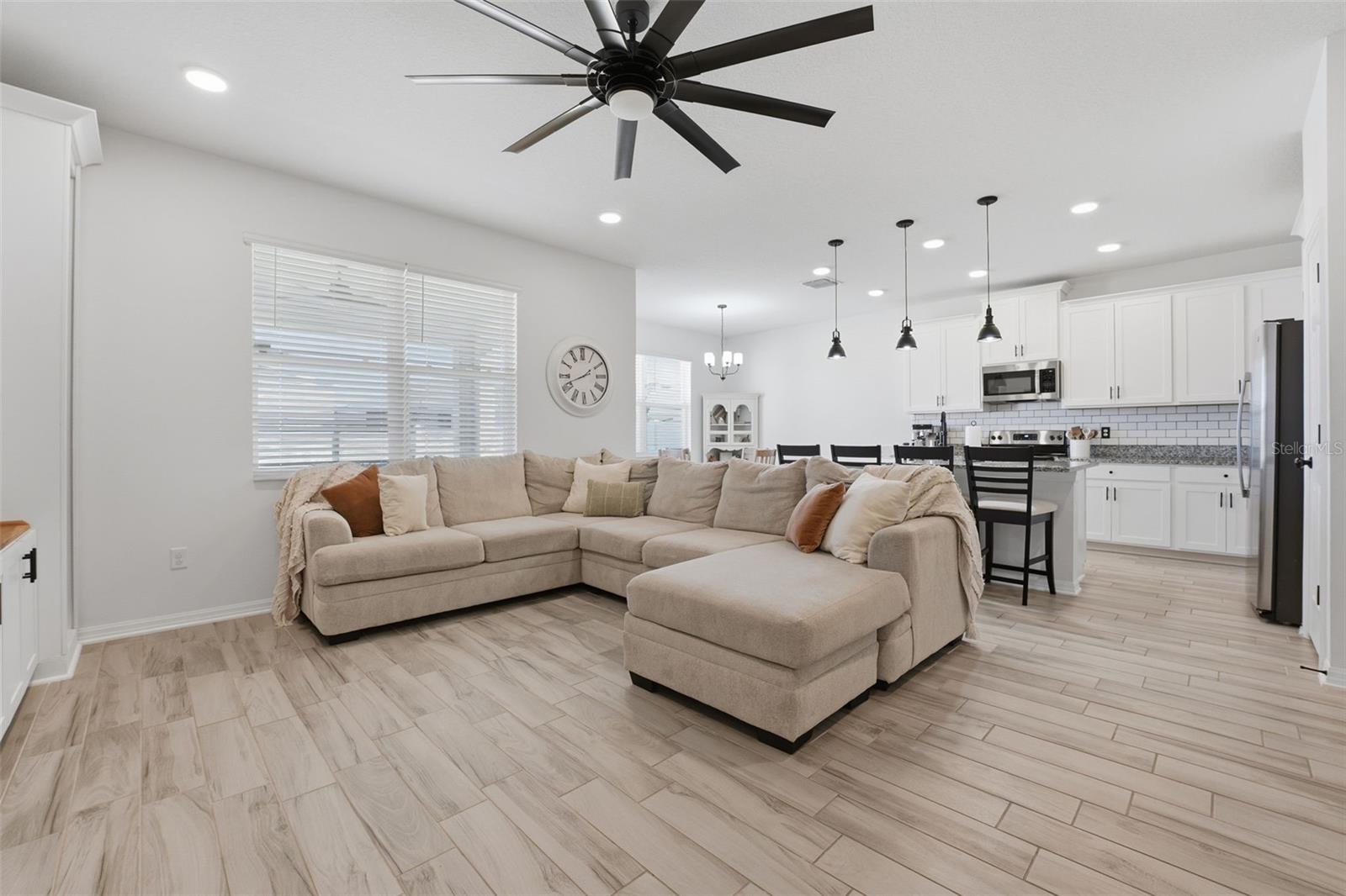 Image 30 of 42 For 3010 Marine Grass Drive