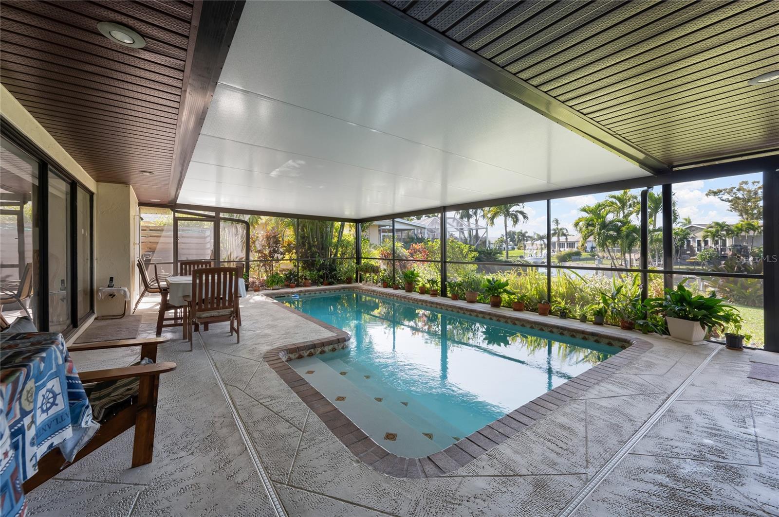 Image 8 of 41 For 4612 Coral Lake Drive