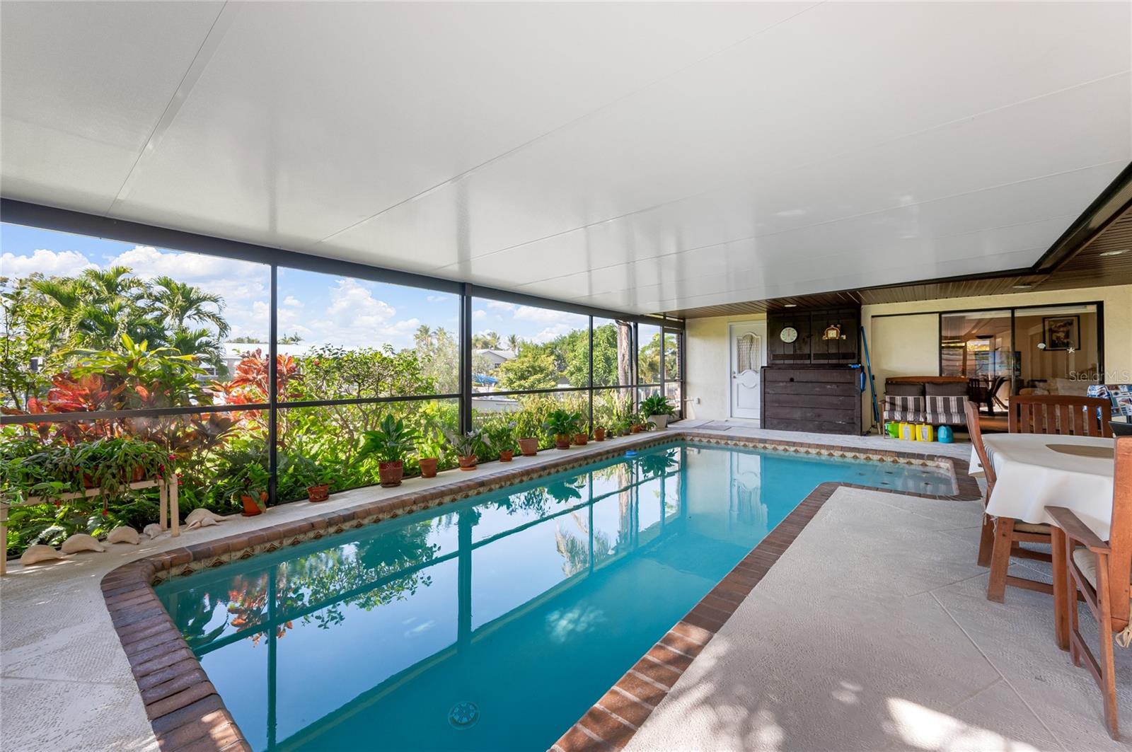 Image 9 of 41 For 4612 Coral Lake Drive