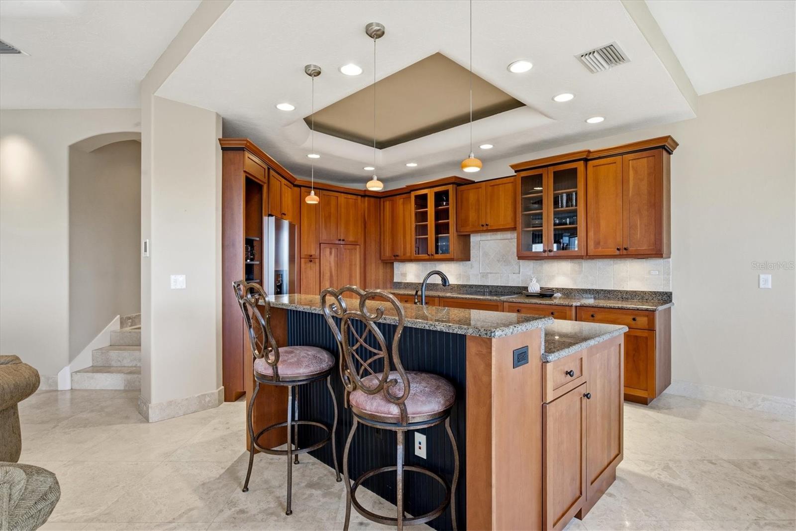 Image 39 of 67 For 761 Norton Street