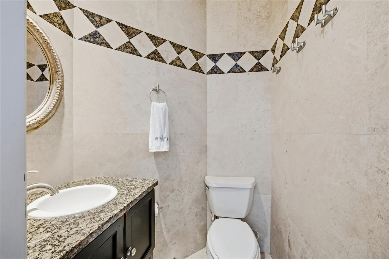 Image 50 of 67 For 761 Norton Street