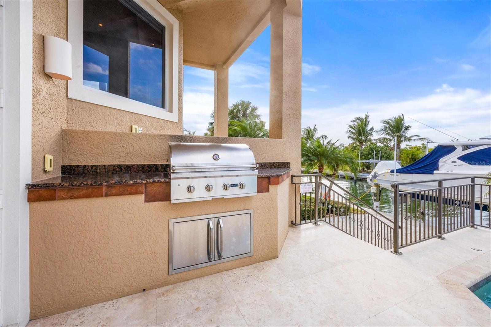 Image 55 of 67 For 761 Norton Street