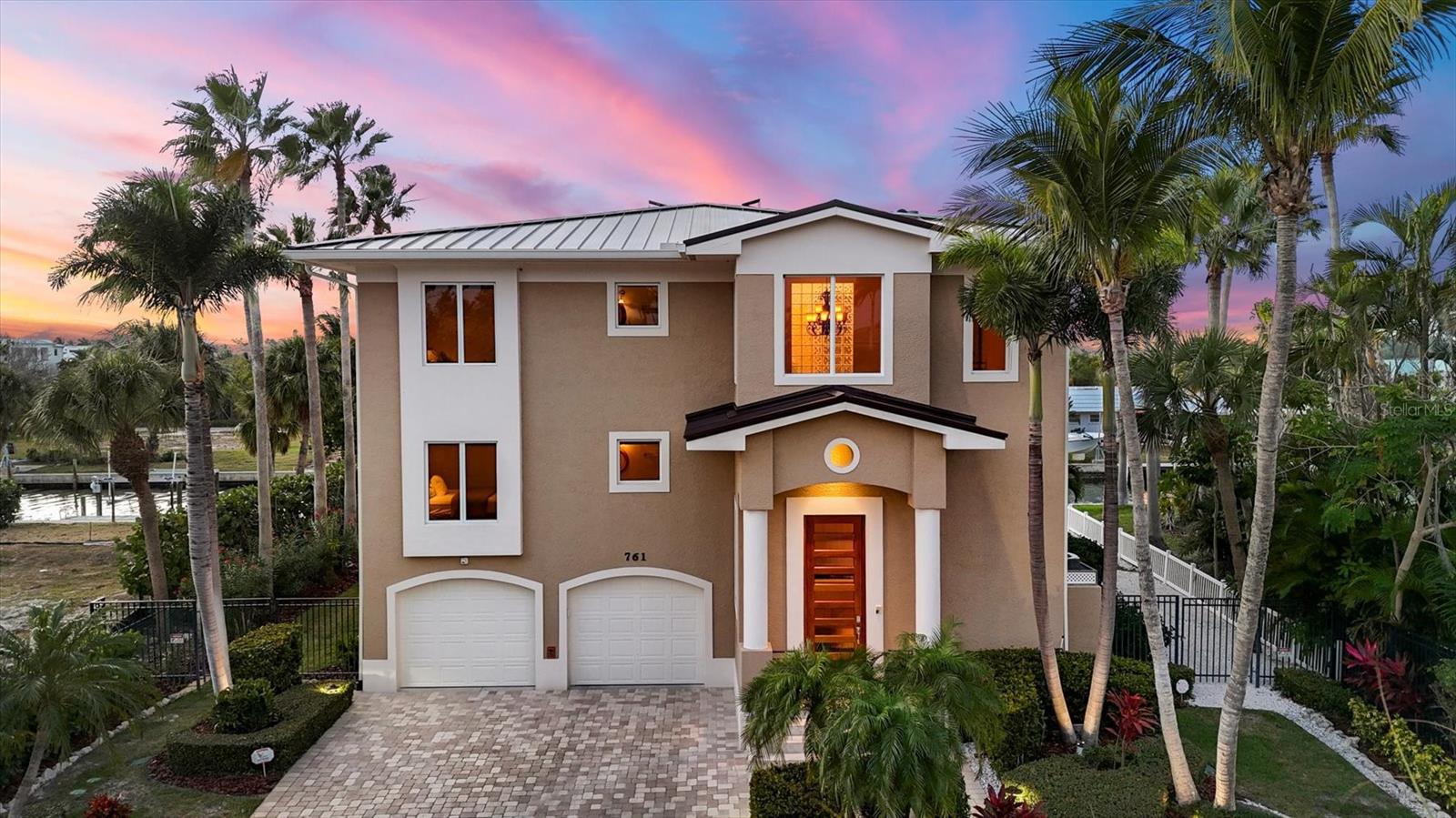 Image 6 of 67 For 761 Norton Street