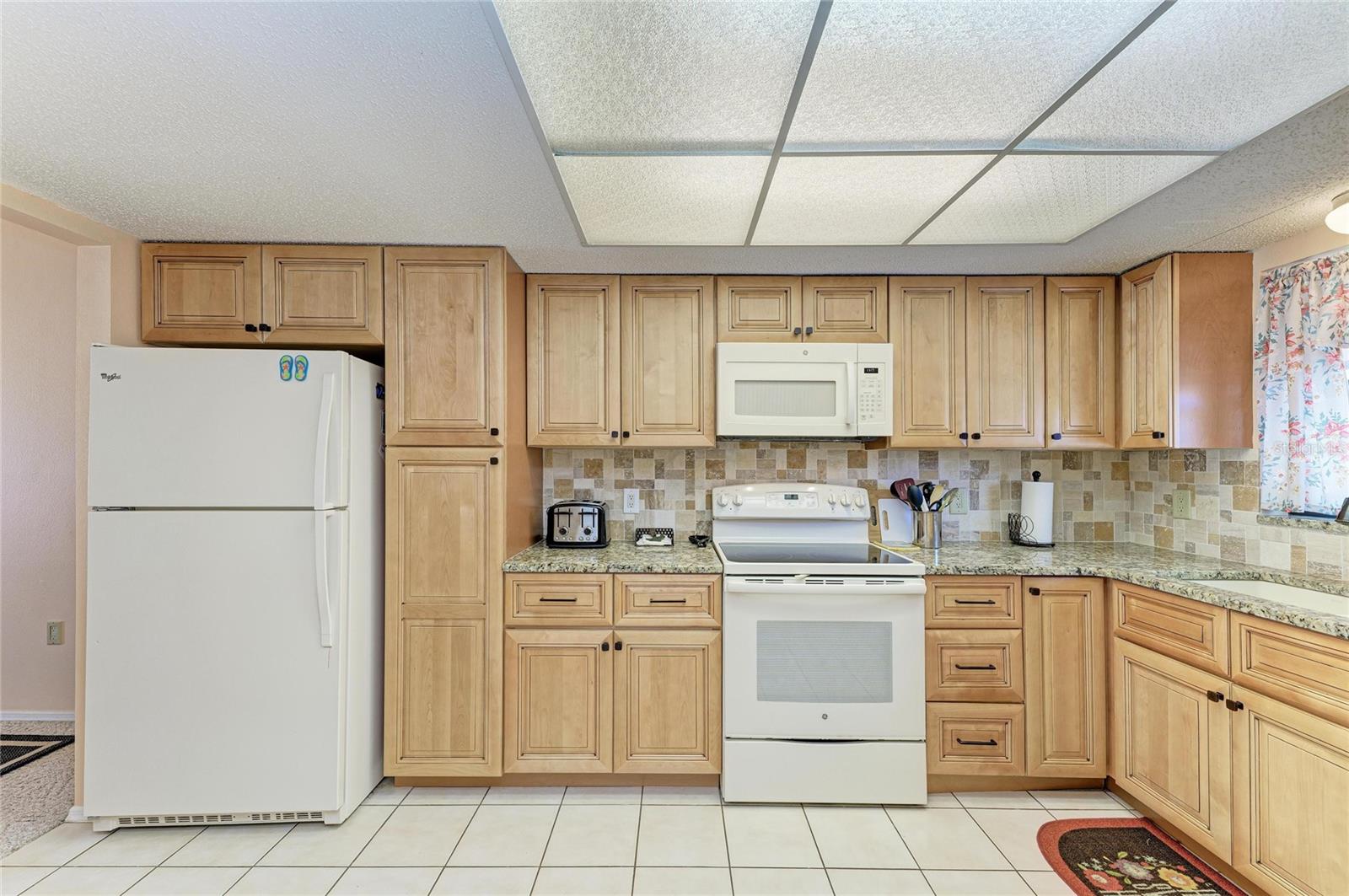 Image 14 of 51 For 525 Barcelona Avenue 207