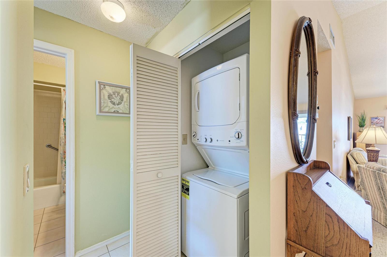 Image 38 of 51 For 525 Barcelona Avenue 207