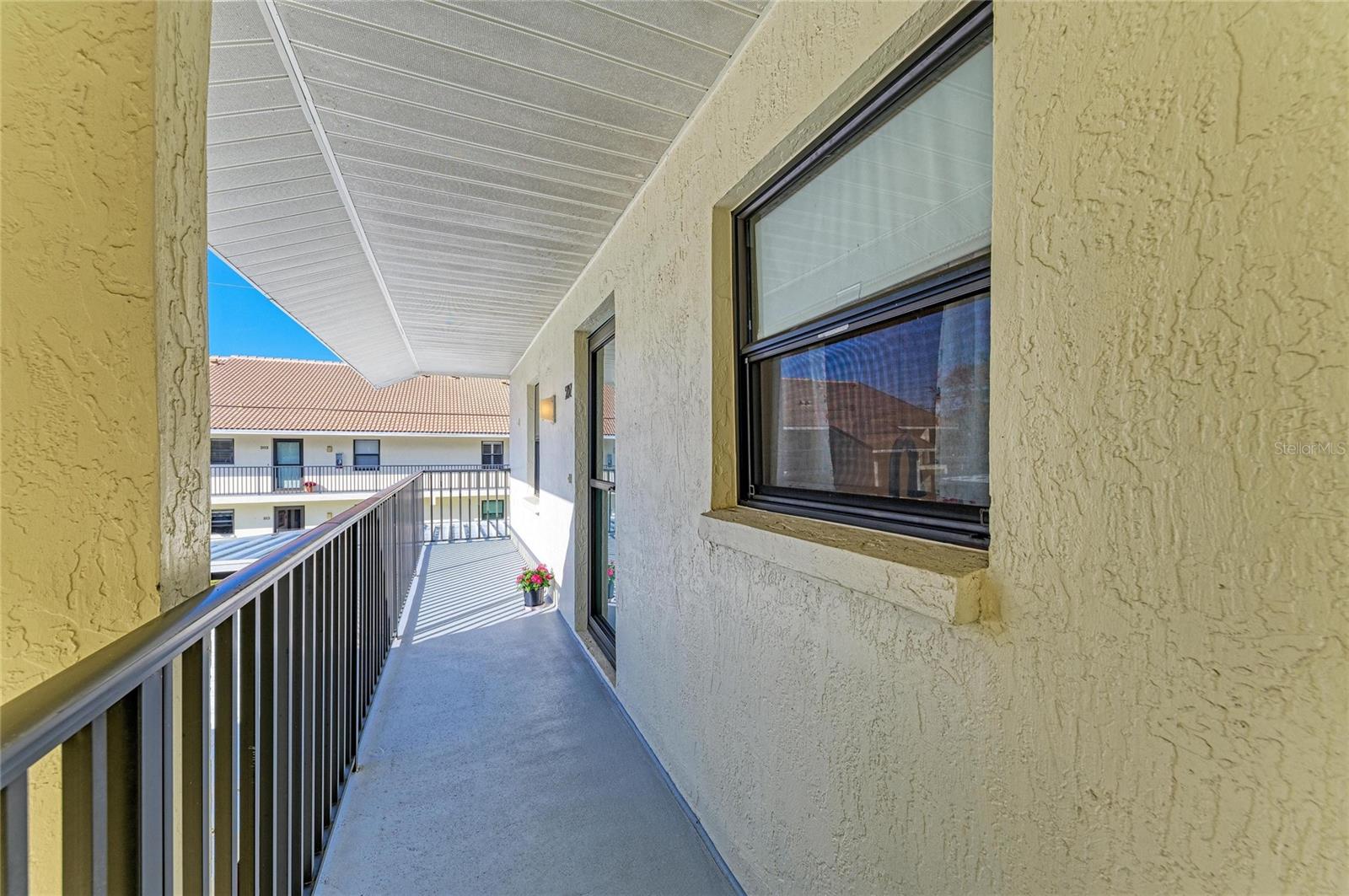 Image 4 of 51 For 525 Barcelona Avenue 207