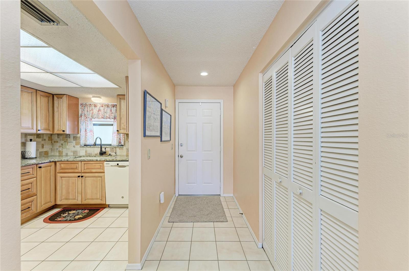 Image 5 of 51 For 525 Barcelona Avenue 207