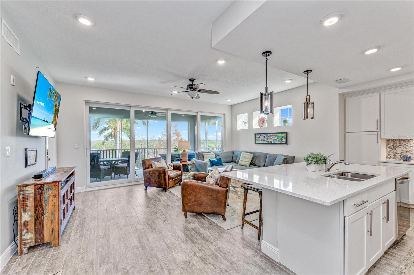 Image 11 of 100 For 383 Aruba Circle 203