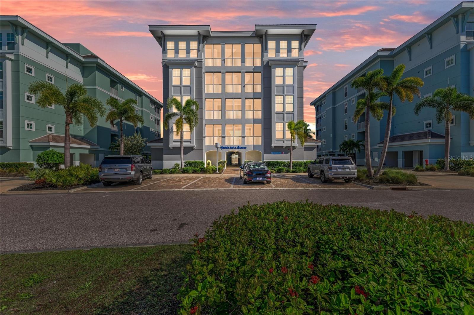 Image 4 of 100 For 383 Aruba Circle 203