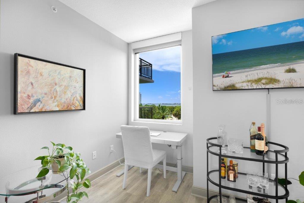 Image 10 of 51 For 800 Tamiami Trail 405