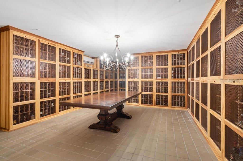 Image 39 of 51 For 800 Tamiami Trail 405