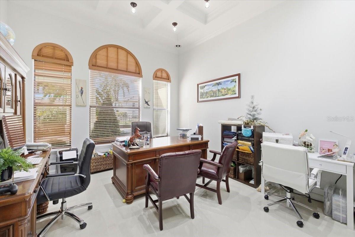 Image 25 of 90 For 10181 131st Street