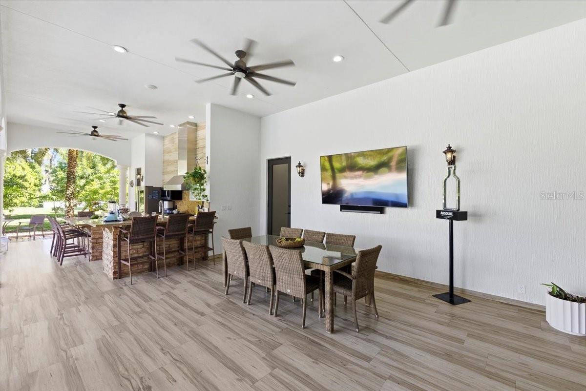 Image 68 of 90 For 10181 131st Street