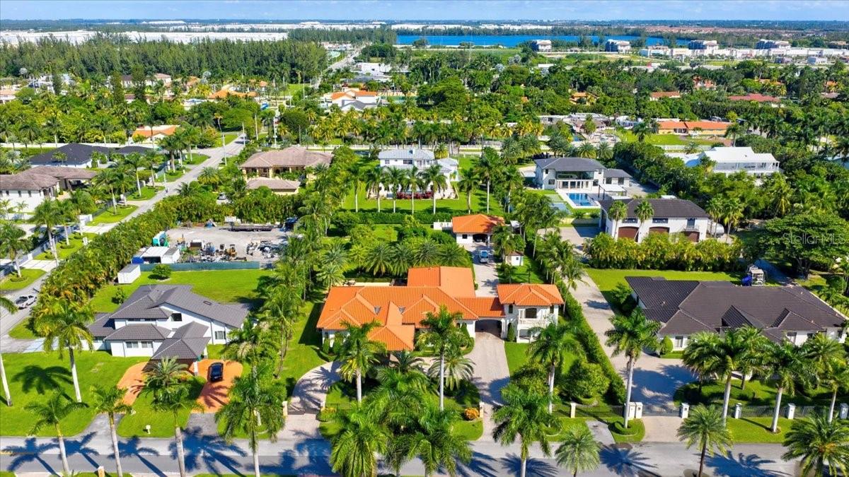 Image 77 of 90 For 10181 131st Street