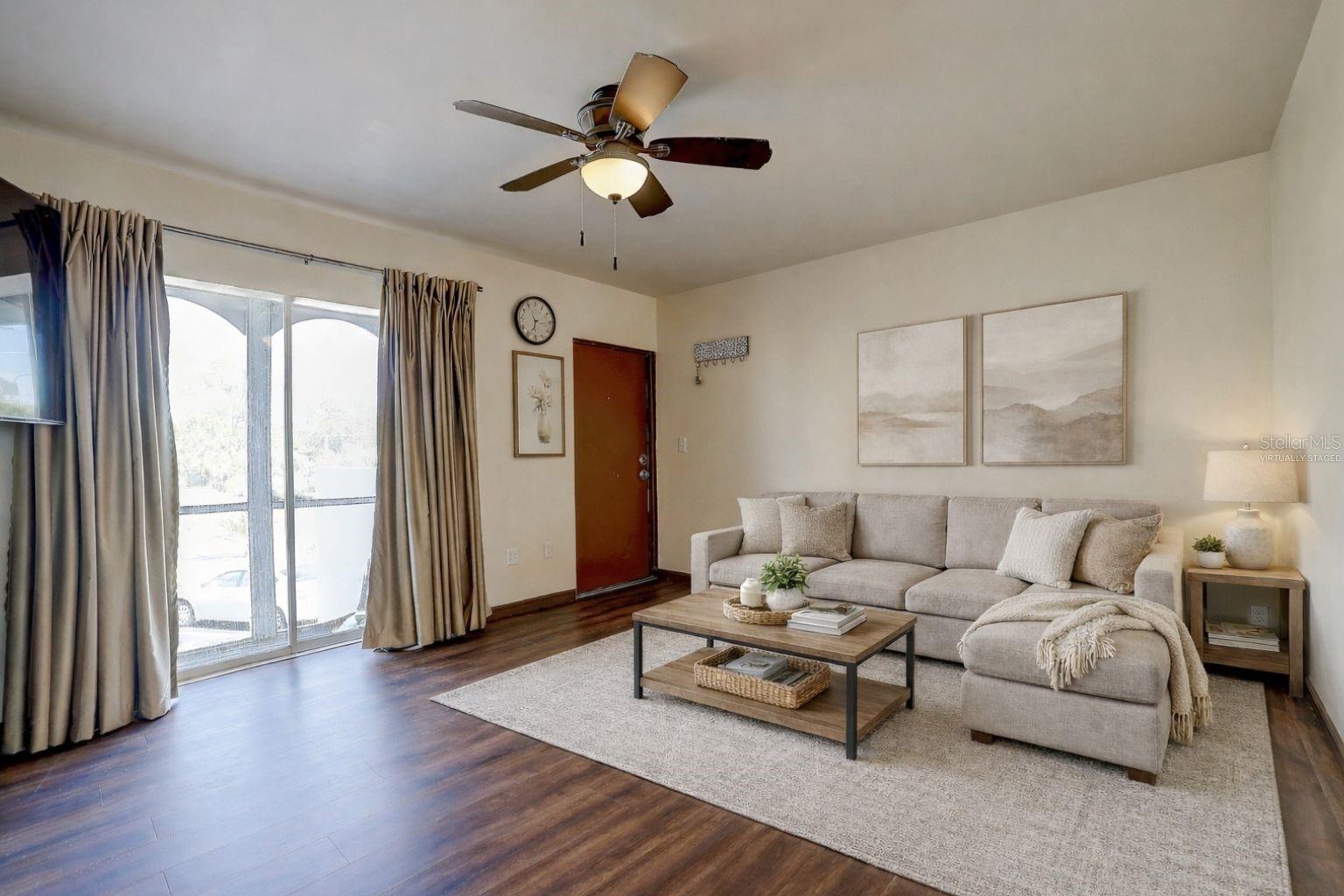 Image 2 of 21 For 2304 Ringling Boulevard 217