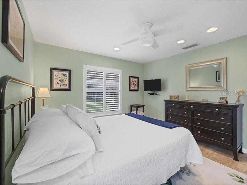 Image 20 of 41 For 4021 Oakhurst Drive 3121