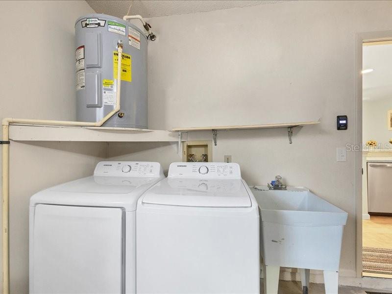 Image 30 of 41 For 4021 Oakhurst Drive 3121