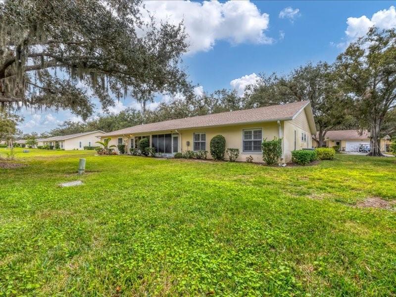 Image 34 of 41 For 4021 Oakhurst Drive 3121