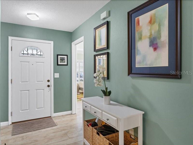 Image 4 of 41 For 4021 Oakhurst Drive 3121