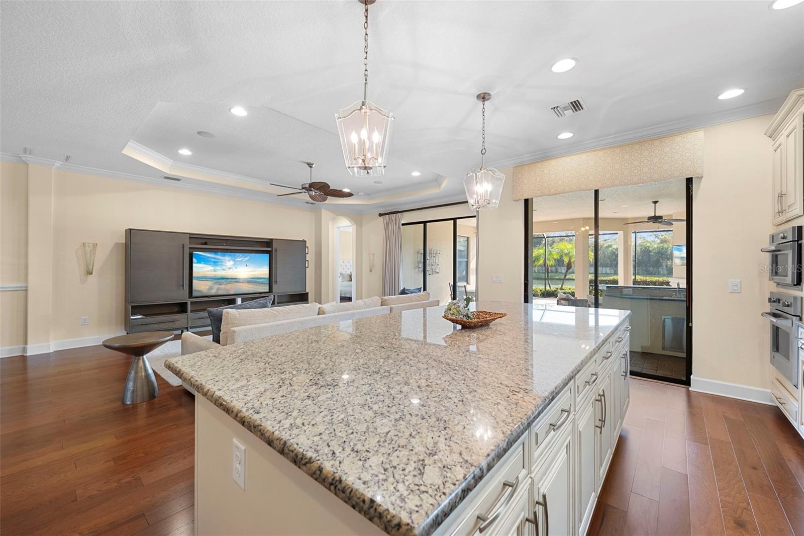 Image 18 of 80 For 2525 Vaccaro Drive