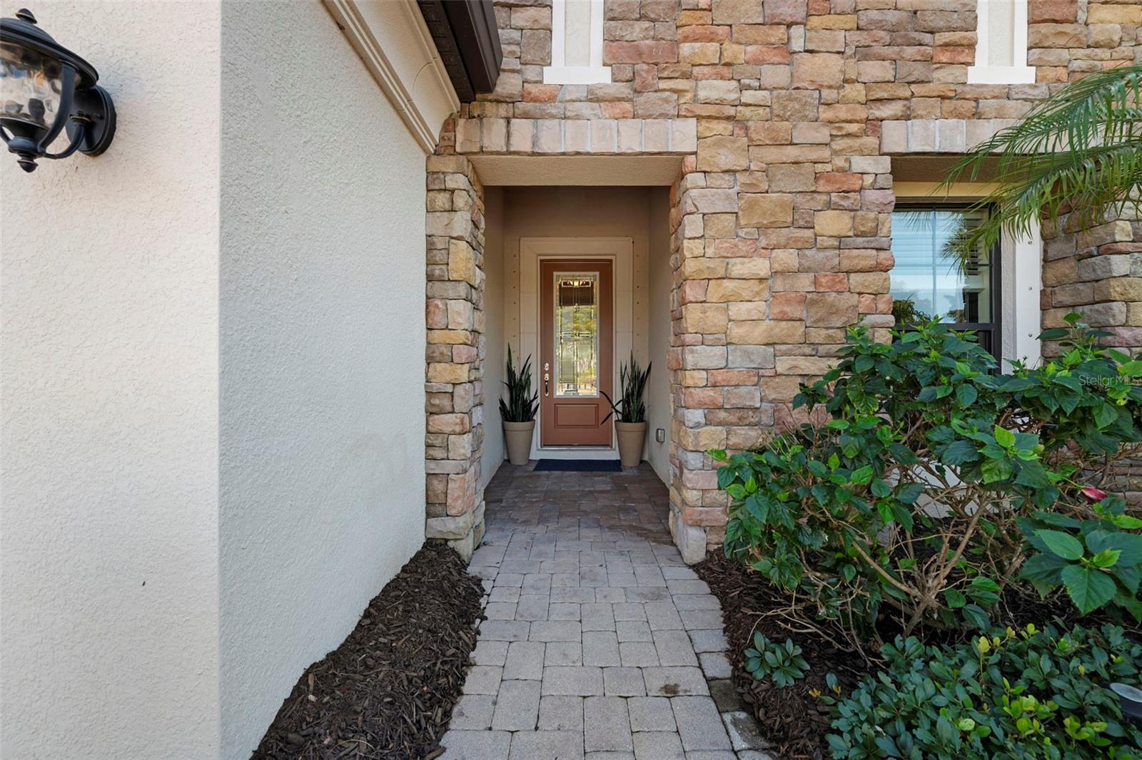 Image 4 of 80 For 2525 Vaccaro Drive